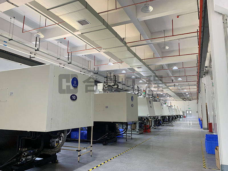 東莞盈灃科技有限公司工程緊鑼密鼓施工中，為迎接竣工全力奮戰(zhàn)！